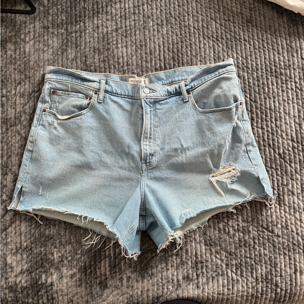 Abercrombie Mom Shorts